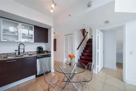 41 SE 5th Street Miami FL 33131