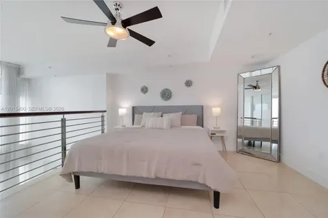 41 SE 5th Street Miami FL 33131