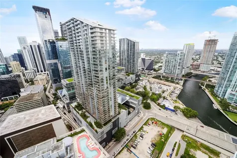41 SE 5th Street Miami FL 33131