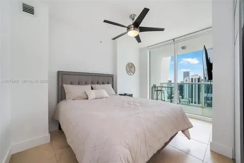 41 SE 5th Street Miami FL 33131