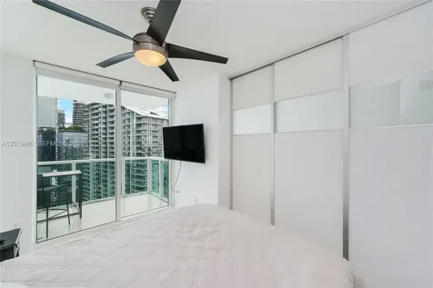 41 SE 5th Street Miami FL 33131