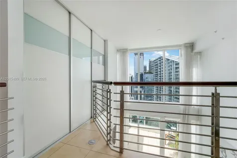 41 SE 5th Street Miami FL 33131