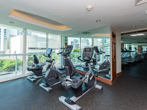 41 SE 5th Street Miami FL 33131