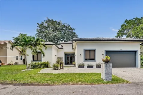 3909 SW 54th Court Dania Beach FL 33312