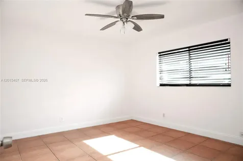 304 SE 9th Court Hallandale Beach FL 33009