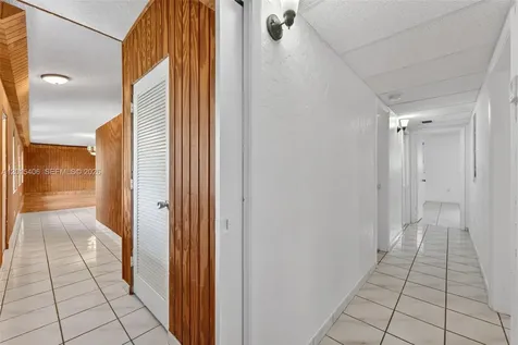 1401 NE 200th Terrace Miami FL 33179