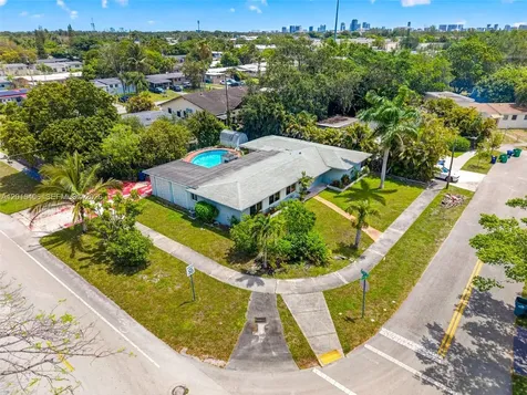 1401 NE 200th Terrace Miami FL 33179