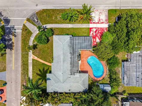 1401 NE 200th Terrace Miami FL 33179
