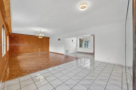 1401 NE 200th Terrace Miami FL 33179