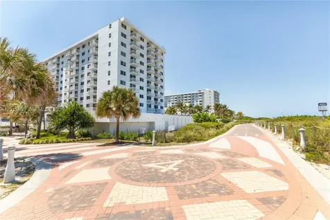 401 Ocean Drive Miami Beach FL 33139