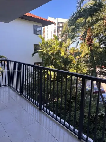 55 Ocean Lane Drive Key Biscayne FL 33149