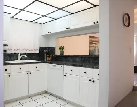 55 Ocean Lane Drive Key Biscayne FL 33149