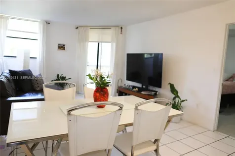 55 Ocean Lane Drive Key Biscayne FL 33149
