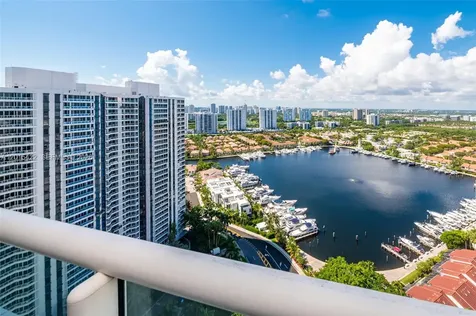 21205 Yacht Club Drive Aventura FL 33180