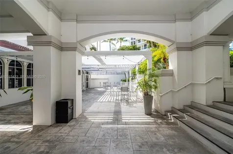 21205 Yacht Club Drive Aventura FL 33180