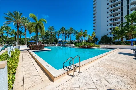 21205 Yacht Club Drive Aventura FL 33180