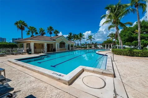 21205 Yacht Club Drive Aventura FL 33180