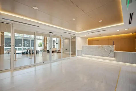 21205 Yacht Club Drive Aventura FL 33180