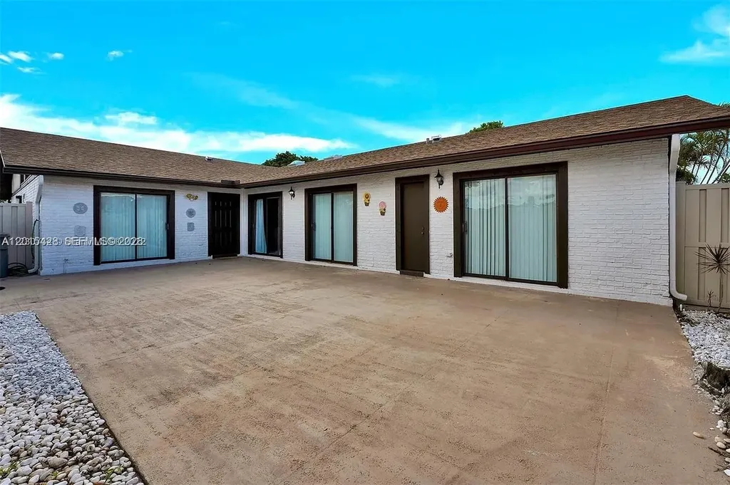 9892 Boca Gardens Parkway Boca Raton FL 33496