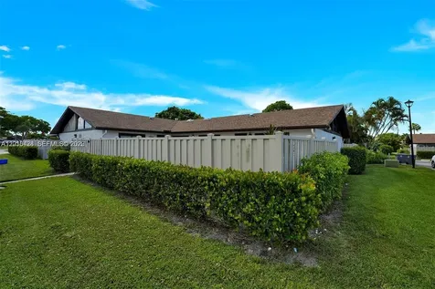 9892 Boca Gardens Parkway Boca Raton FL 33496