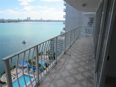 7601 E Treasure Drive North Bay Village FL 33141