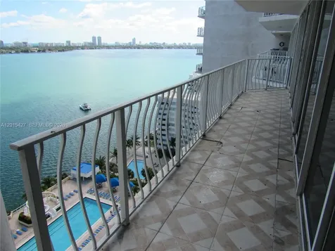 7601 E Treasure Drive North Bay Village FL 33141
