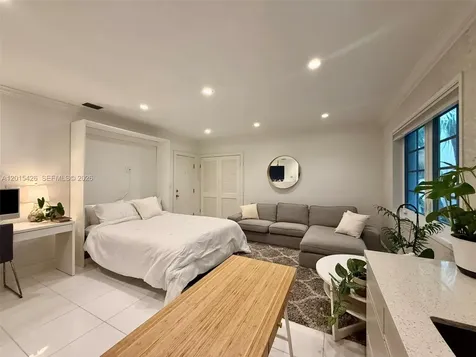 260 Euclid Avenue Miami Beach FL 33139
