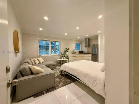 260 Euclid Avenue Miami Beach FL 33139