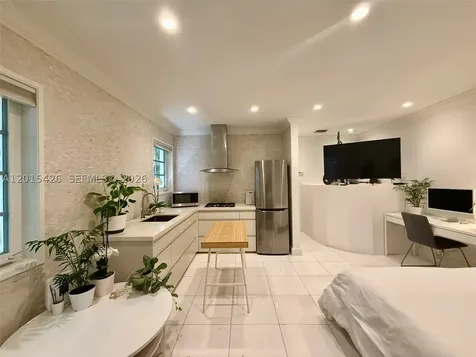 260 Euclid Avenue Miami Beach FL 33139