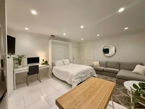 260 Euclid Avenue Miami Beach FL 33139