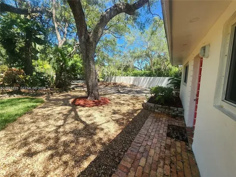 16575 Old Cutler Road Palmetto Bay FL 33157