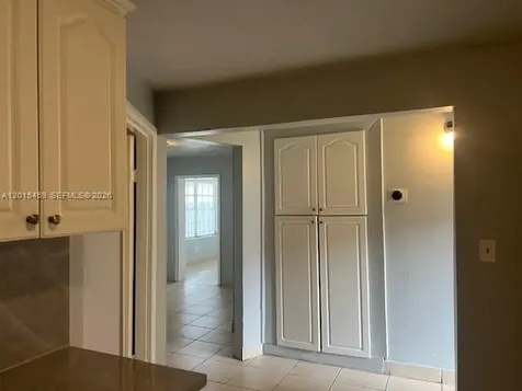 732 Moffett Hallandale Beach FL 33009