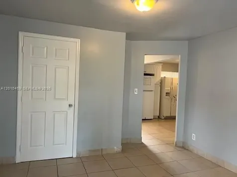 732 Moffett Hallandale Beach FL 33009