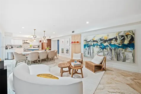 200 W Mashta Drive Key Biscayne FL 33149