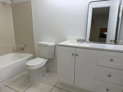 4381 W Mcnab Road Pompano Beach FL 33069