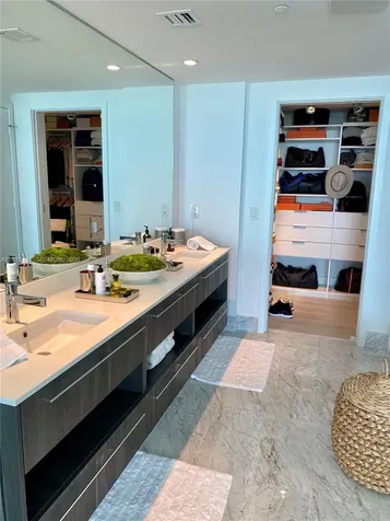 3131 NE 7th Avenue Miami FL 33137