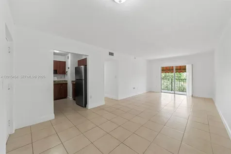 525 W 69th Street Hialeah FL 33014