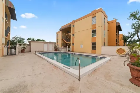 525 W 69th Street Hialeah FL 33014