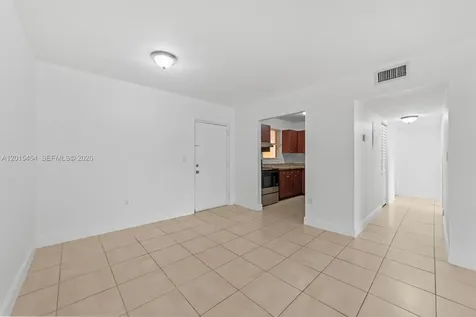 525 W 69th Street Hialeah FL 33014
