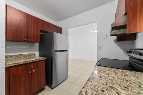525 W 69th Street Hialeah FL 33014