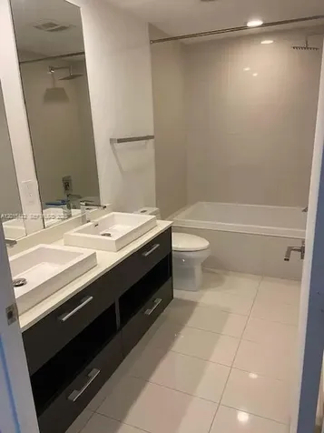 45 SW 9th Street Miami FL 33130