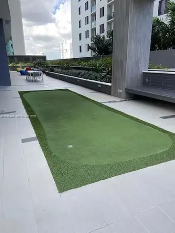 45 SW 9th Street Miami FL 33130