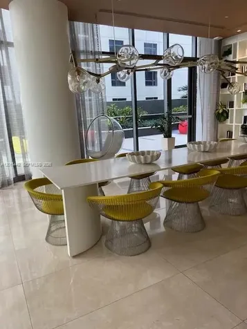 45 SW 9th Street Miami FL 33130