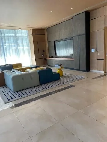 45 SW 9th Street Miami FL 33130