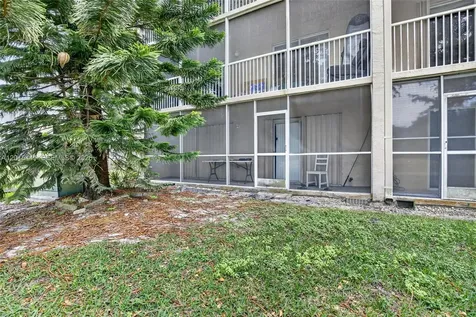 9470 Tangerine Place Davie FL 33324