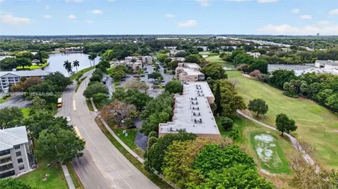 9470 Tangerine Place Davie FL 33324