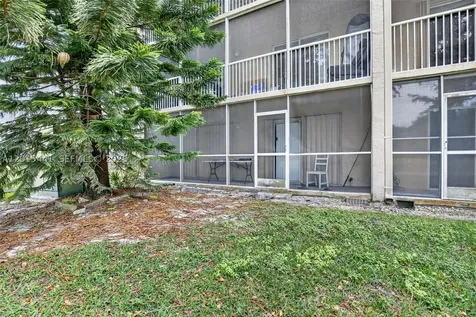 9470 Tangerine Place Davie FL 33324