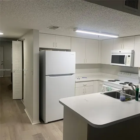 9470 Tangerine Place Davie FL 33324