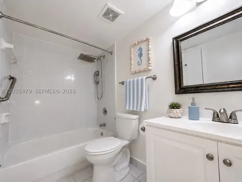 10385 N Kendall Drive Miami FL 33176