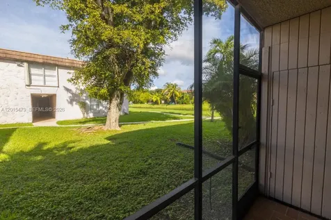 10385 N Kendall Drive Miami FL 33176